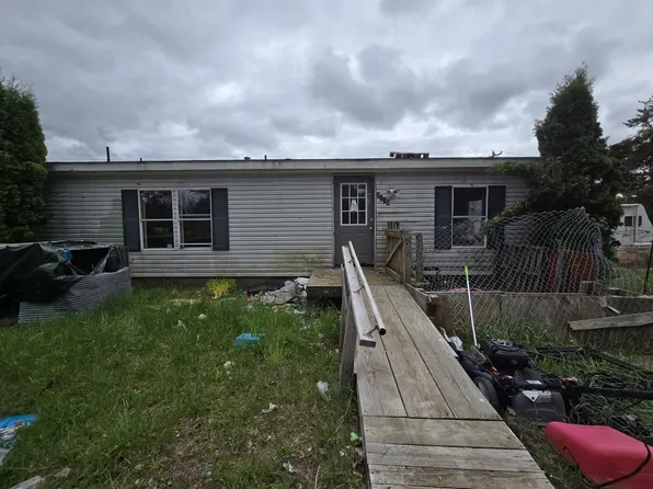 8385 M32w, Elmira, MI 49730