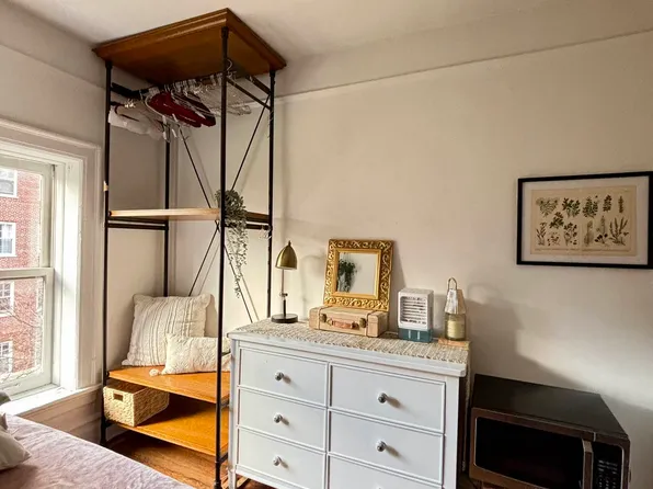 7 Montague Terrace image 6 of 10