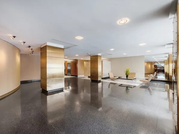 305 East 24th Street image 6 of 7