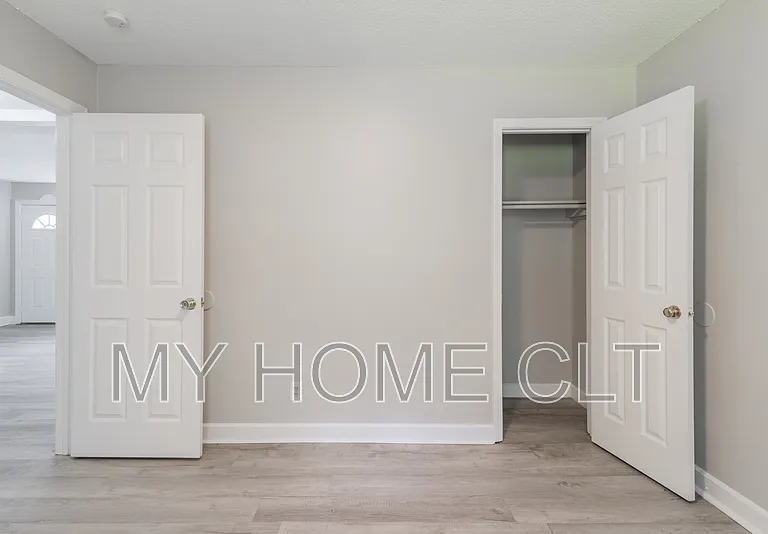 2517 Hemphill St #2 — Photo 7