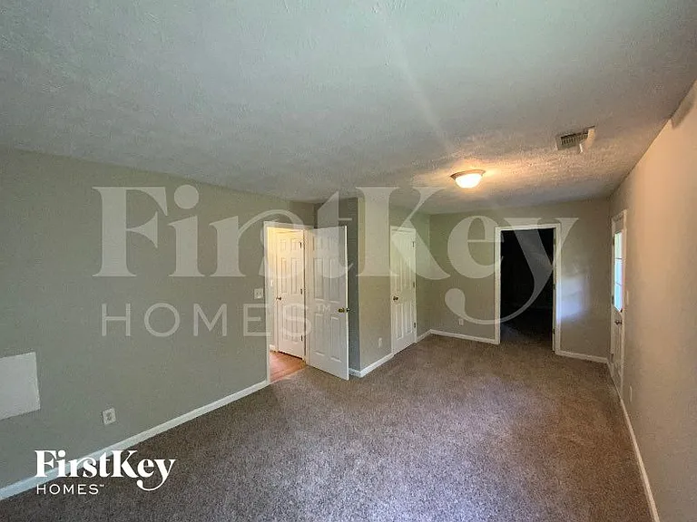 2419 Broad River Pl — Photo 7