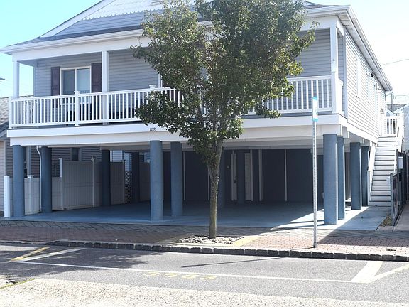 4th image of 1118 Boulevard