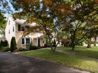 519 Hartford Ct, South Orange, NJ 07079