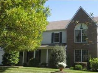 714 Scarlet Oak Dr, Lake St Louis, MO