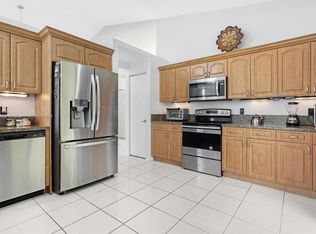 18435 NW 11th St, Pembroke Pines, FL 33029