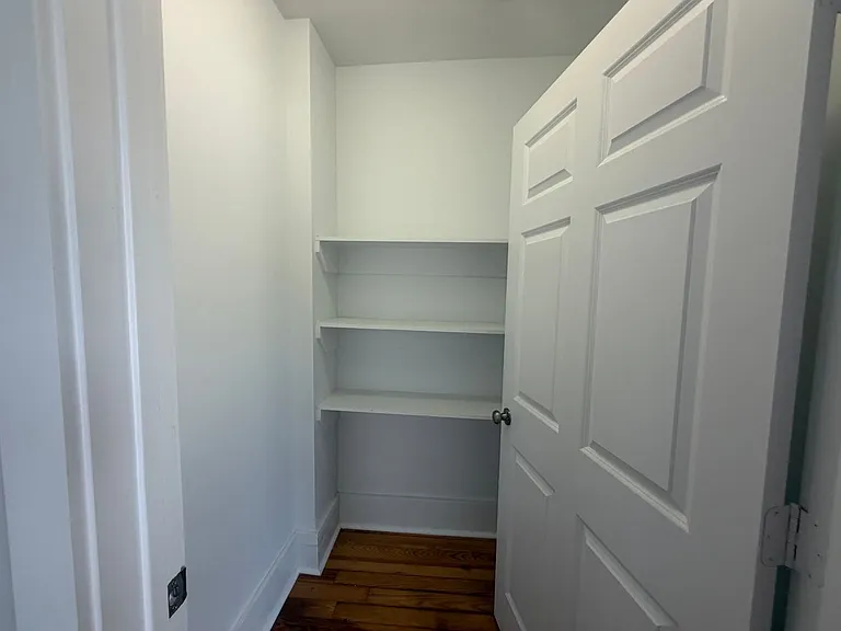 1108 Boulevard #4 — Photo 12