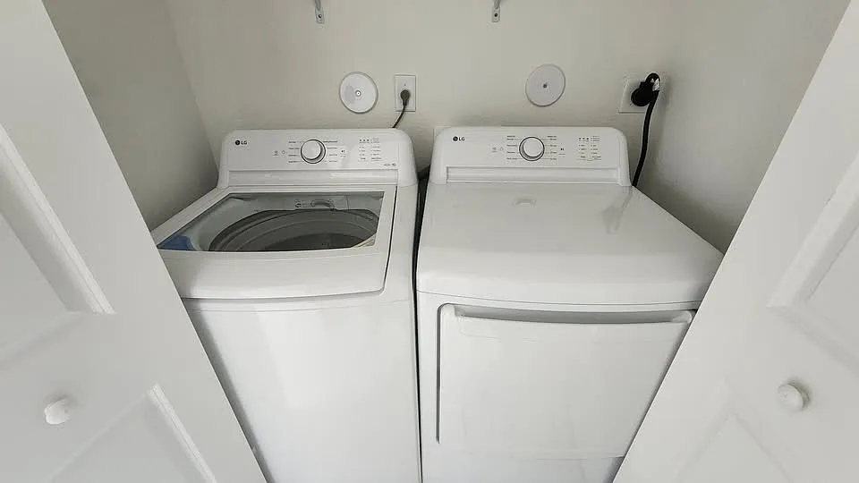 1 bed, 600 sqft, $1,950 — Photo 3