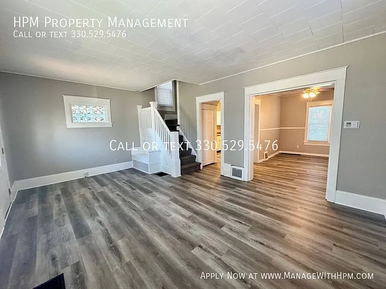 3014 2nd St NW — Photo 3