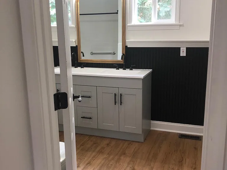 107 Crane Ave — Photo 3