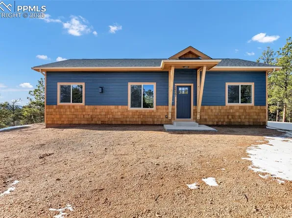 2627 Pikes Peak Dr, Florissant, CO 80816