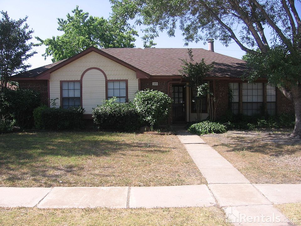 1st image of 1402 Gardenia Dr