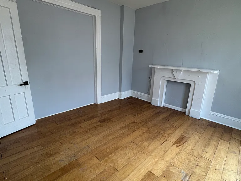 240 Madison Ave #1R — Photo 9
