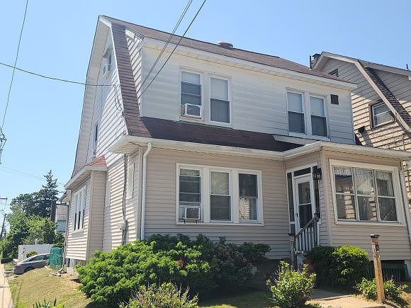 1st image of 87 Vreeland Ave Floor 1