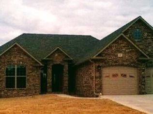 1210 Garrison Ln, Paragould, AR 72450