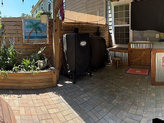 Built in Outdoor Kitchen