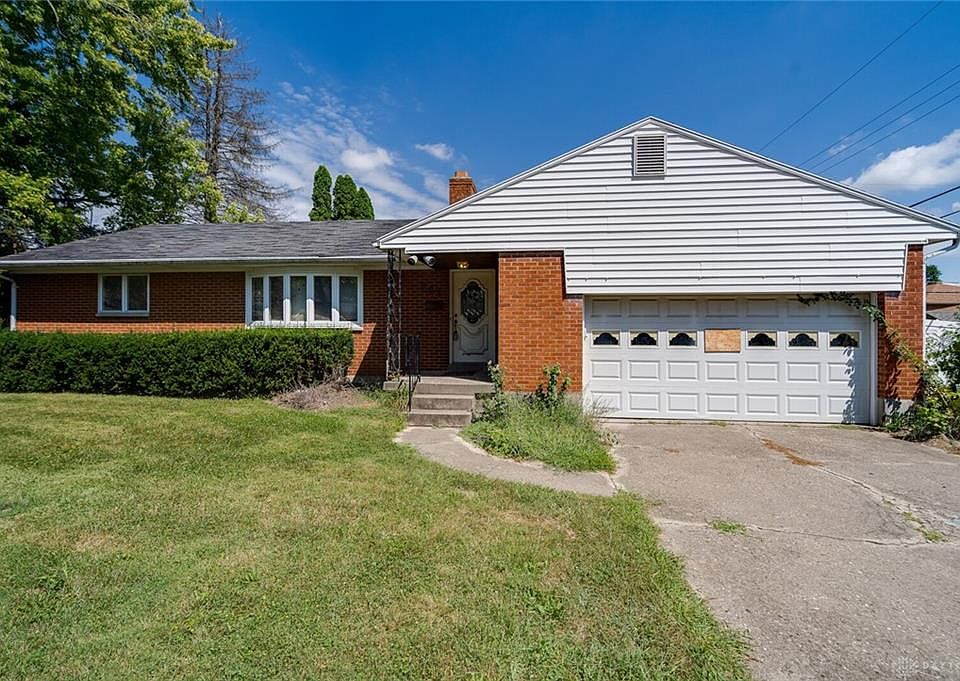 1st image of 901 Lawnwood Ave