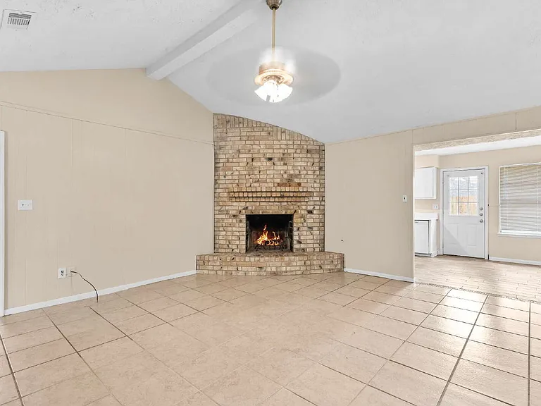 9603 Landry Blvd — Photo 9