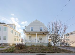 35 Miller Stile Rd, Quincy, MA 02169