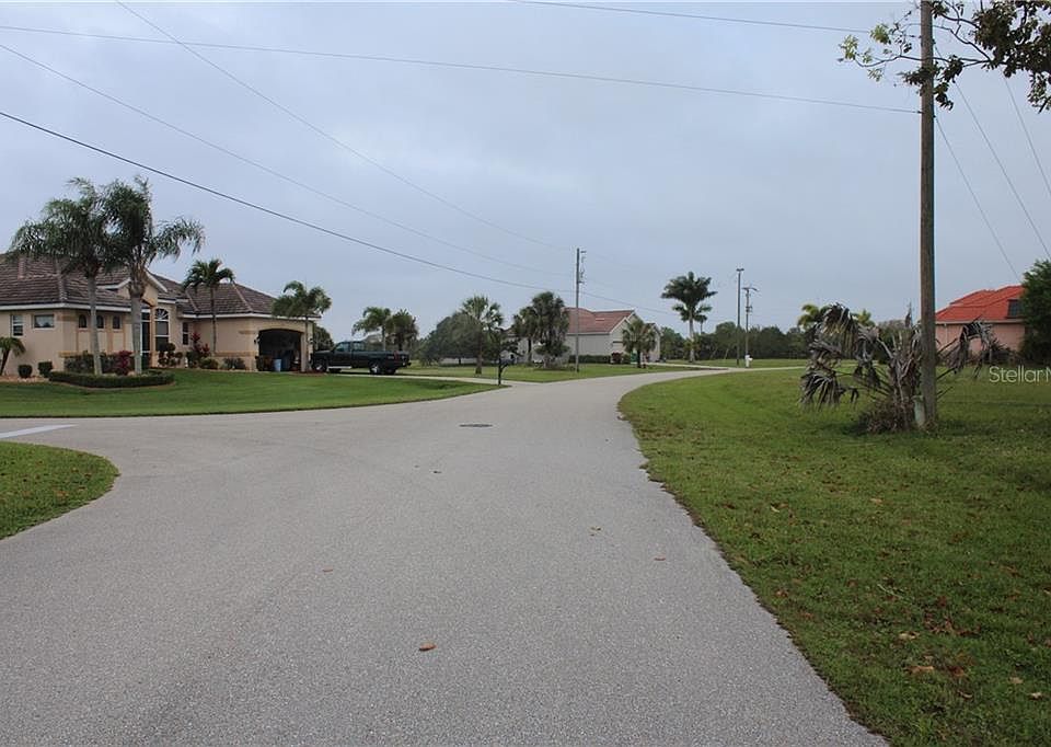 2nd image of 17040 Monza Rd