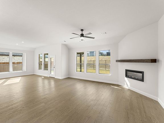 7th image of this home