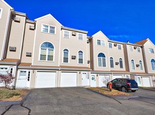 350 Bristol St #D5, Waterbury, CT 06708