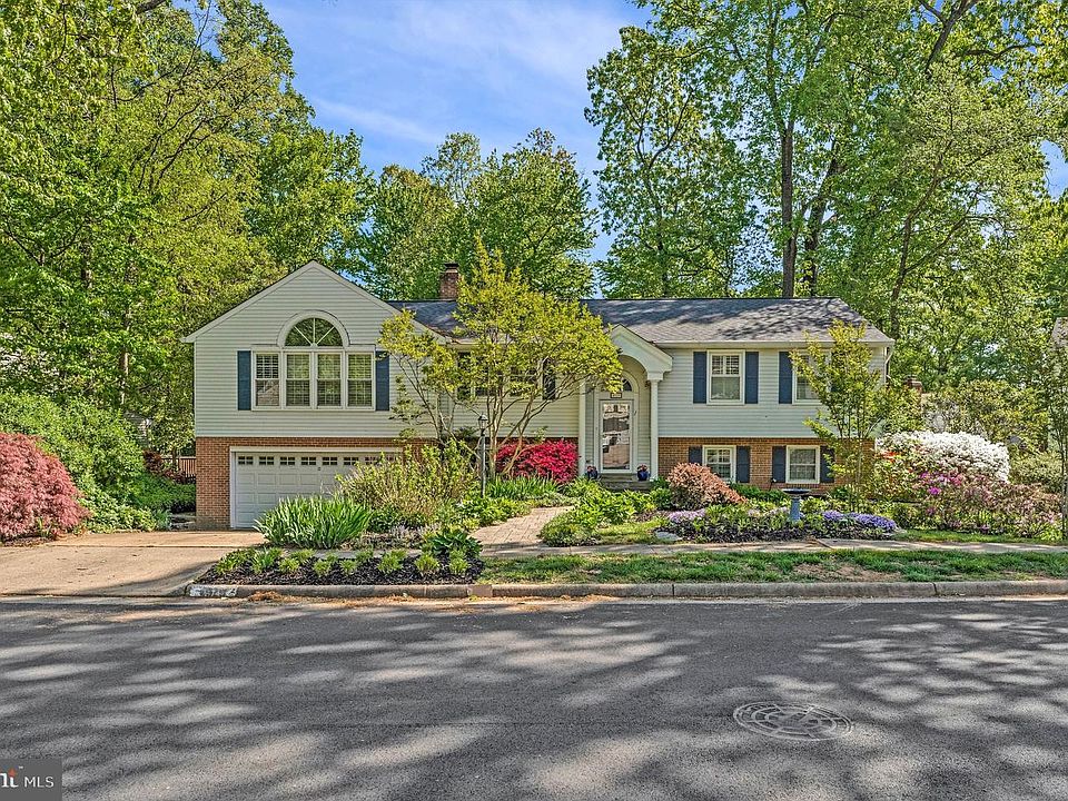 1st image of 4929 Bexley Ln