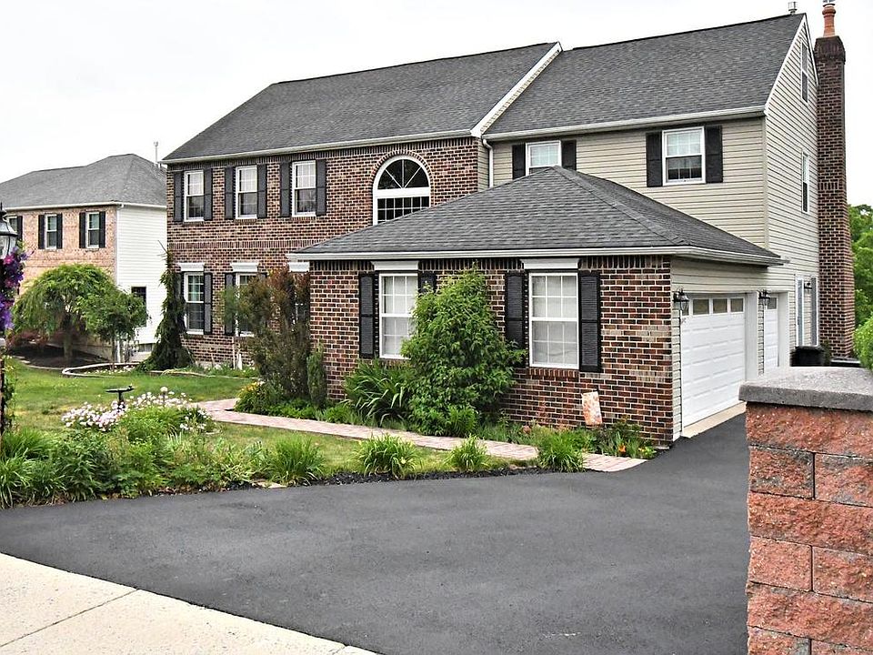 1st image of 1630 Potter Dr