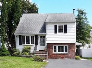 190 Camden Rd, Parsippany, NJ 07054