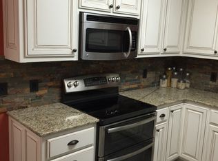 106 S Melody St, Lowell, AR 72745