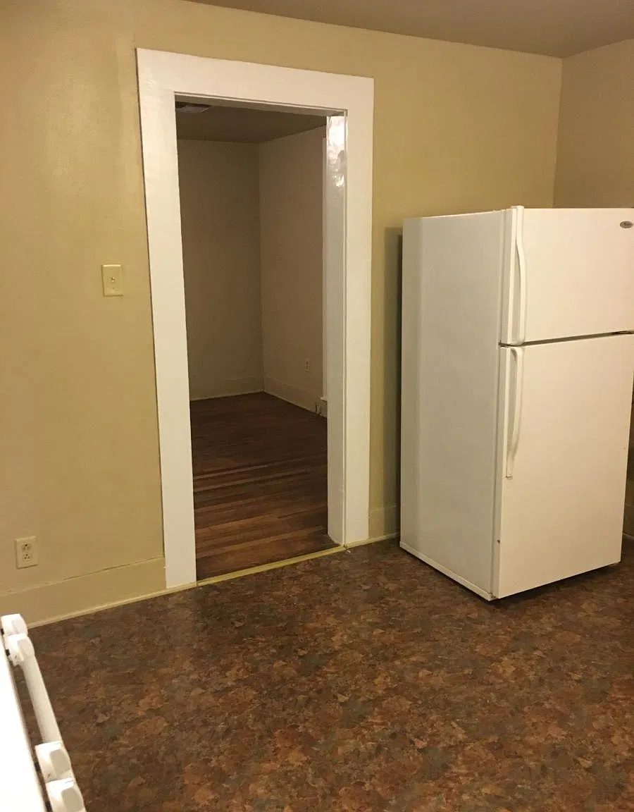 208 Muller Street — Photo 4