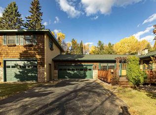 19 Floyd Cir, Silver Bay, MN 55614