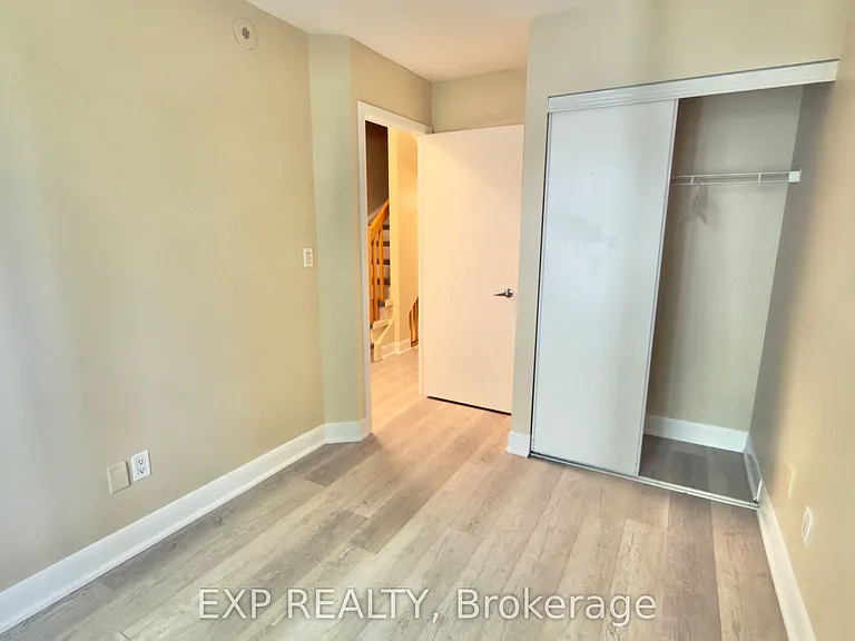 415 Jarvis St #397 — Photo 14
