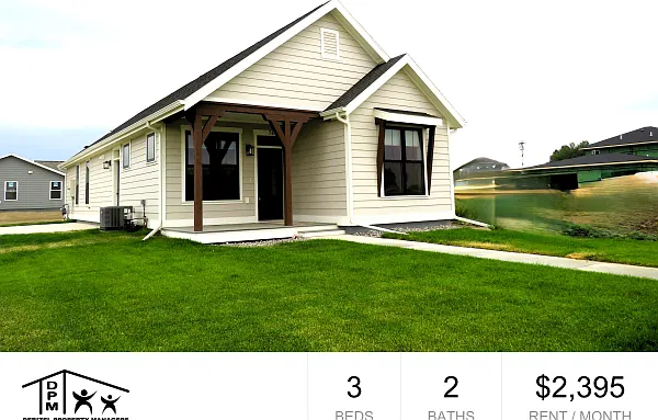 3 bed, $2,395 — Photo 1