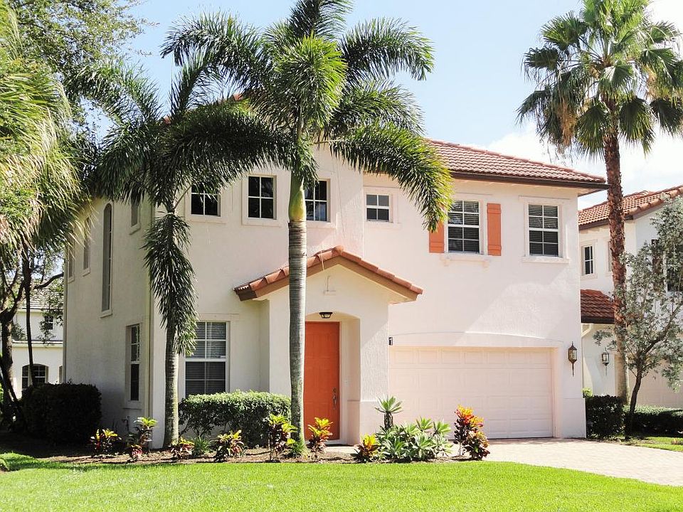 Home For Sale In Evergrene