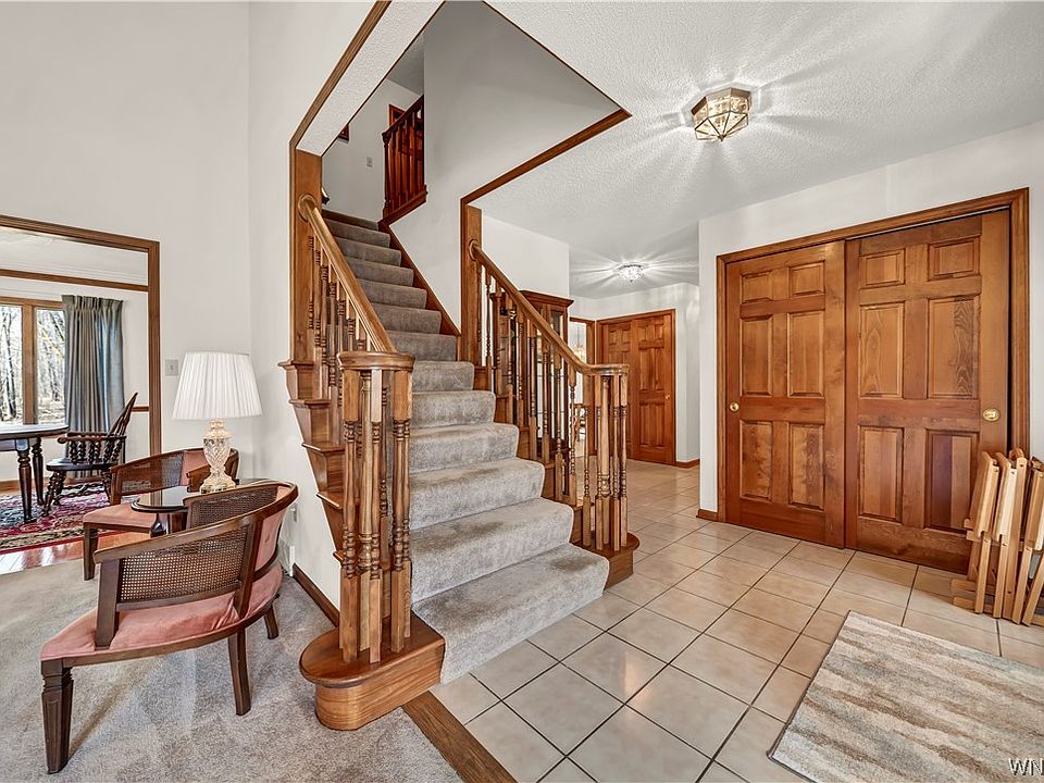 1186 Bowen Dr W, North Tonawanda, NY 14120 Zillow