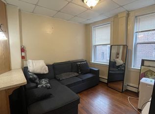 37 Joy St APT 9, Boston, MA 02114