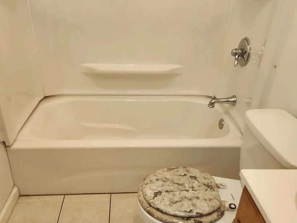 1st image of 1228 Wagner Ave #1