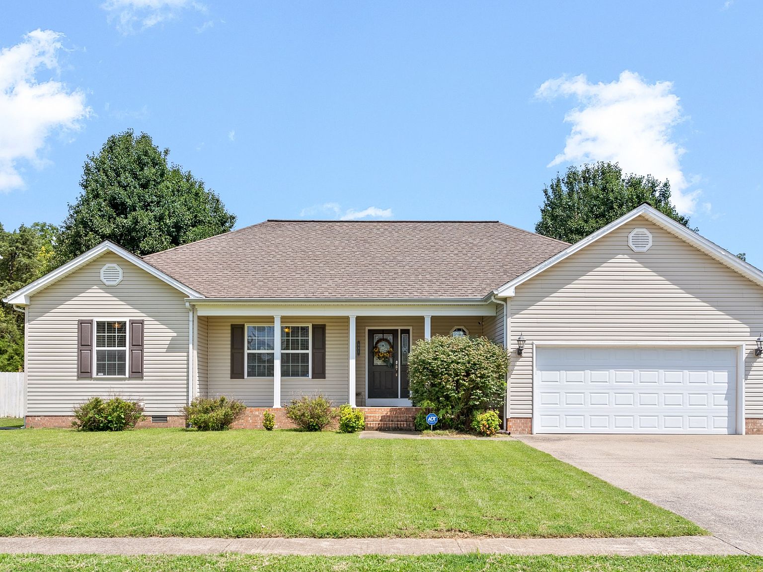 991 Wing Tip Cir, Hopkinsville, KY 42240 Zillow