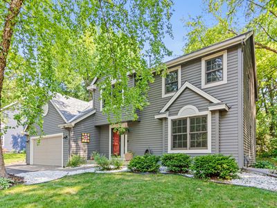 12534 Dover Dr, Apple Valley, MN, 55124