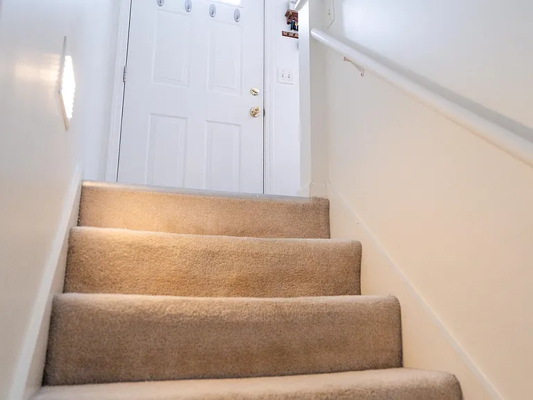 48 Garfield St #5 — Photo 30