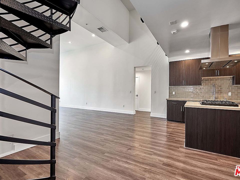 1st image of 1046 S Serrano Ave #501