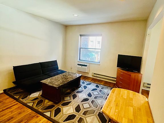 2nd image of 348 E 49th St #2N