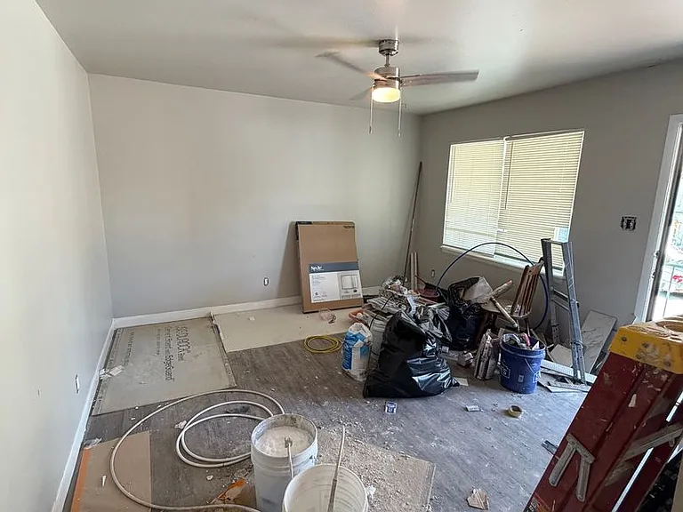 Evanston Apartments — Photo 30
