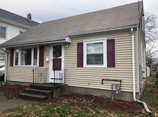 82 Young St, Pawtucket, RI 02860