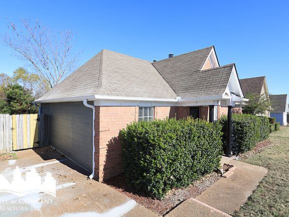2nd image of 7088 Amberly Way Dr