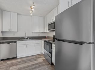 THE COLONY AT DRONFIELD (Mountain View Manor), Sylmar, CA 91342