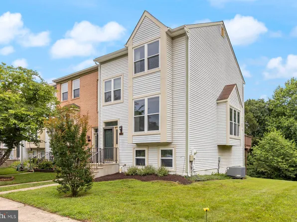 7817 Falling Leaves Ct, Ellicott City, MD 21043