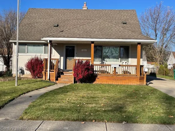 29846 Windsor St, Garden City, MI 48135