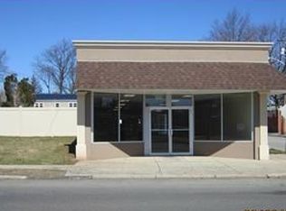 396 Avenel St, Avenel, NJ 07001