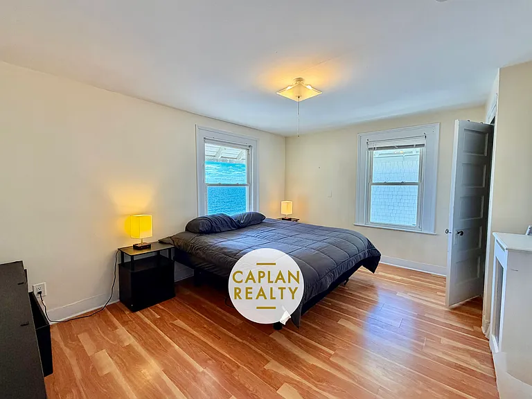 92 Townsend Ave #1A — Photo 6